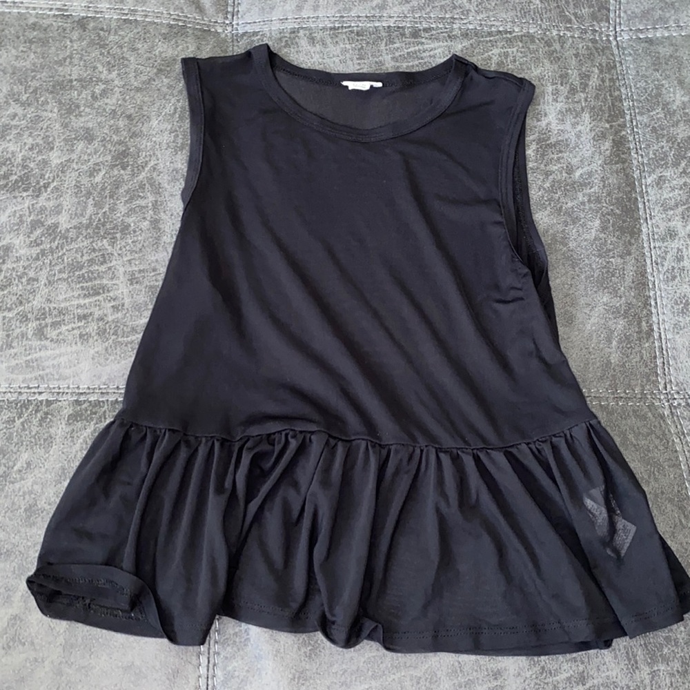 BLACK TOP